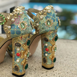 Luxury Platform Vintage Royal Sandals Crystal Embroidery High Heel Buckle Strap Rhinestone Wedding Shoe