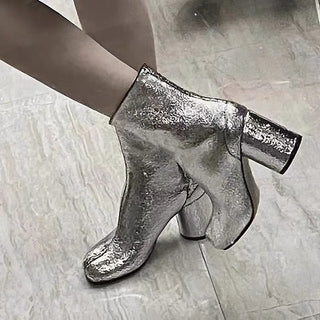 2026 Autumn Winter Soft Leather Split toe Tabi Women Ankle Boots Fashion Zip Thick High heels Chelsea Chunky Shoes Short Booties