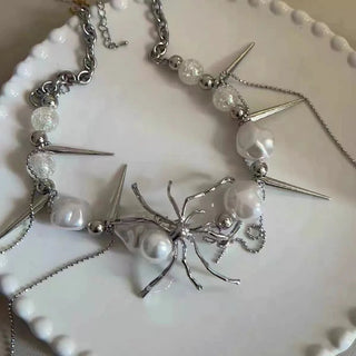 New Pearl Spider Pendant Necklace Spider Beaded silver Trendy Neck Accessories Choker Jewelry