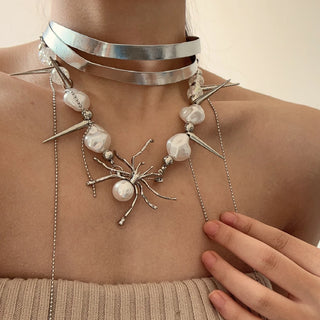 New Pearl Spider Pendant Necklace Spider Beaded silver Trendy Neck Accessories Choker Jewelry