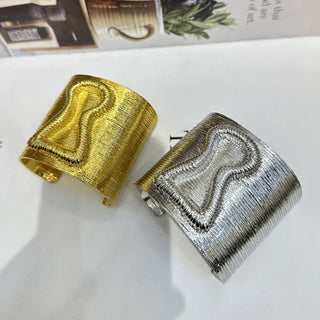 Keyhole Metal Plated Cuff Bracelet Fashion Jewelry Gorgeous Open Bracelet Accessory