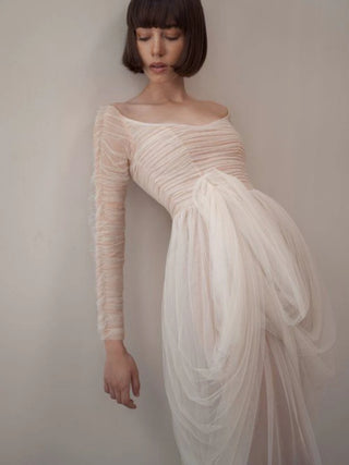 Dreamy Straight Wedding Dress Simple Long Sleeve Bride Robe Elegant Pleated Tulle Bridal Dresses Customized