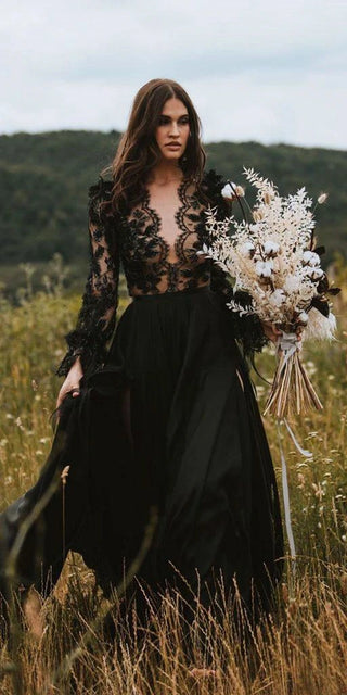 Custom Gothic Black Wedding Dress Long Sleeves V-Neck Boho Bridal Gowns Lace Appliques Elegant Vintage Country Robe Customized